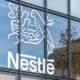 Na reestruturação da Nestlé, o ingrediente principal é um corte de custos de US$ 2,8 bilhões