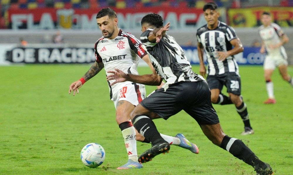 Flamengo cede o empate ao Central Córdoba e se complica na Libertadores