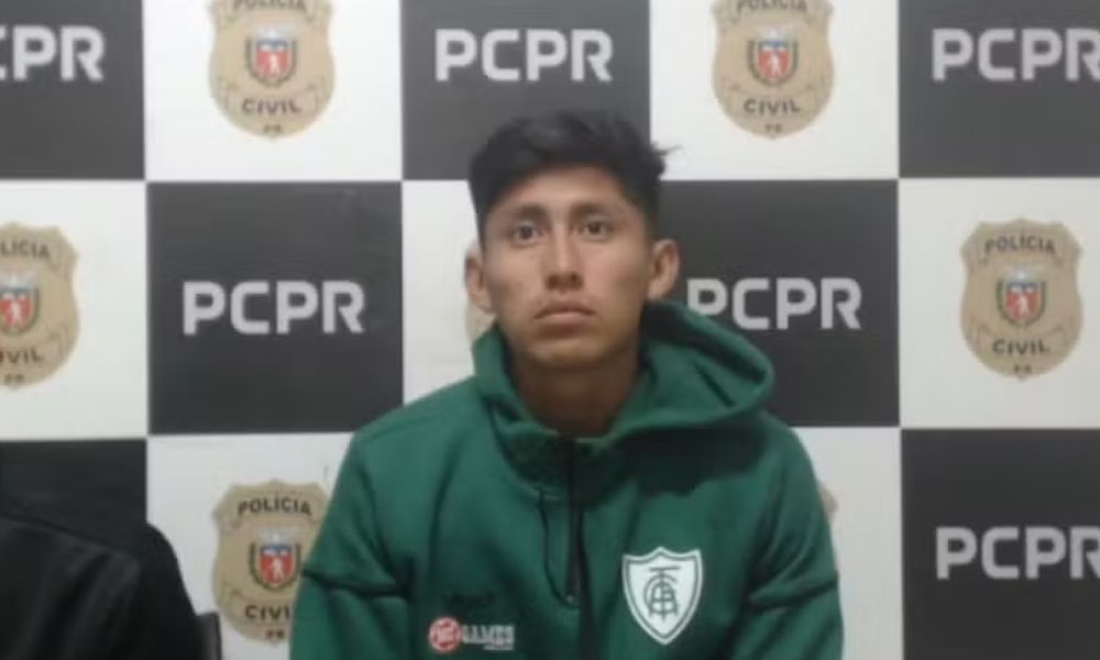 Jogador boliviano Miguelito é solto após prisão por injúria racial em jogo da Série B