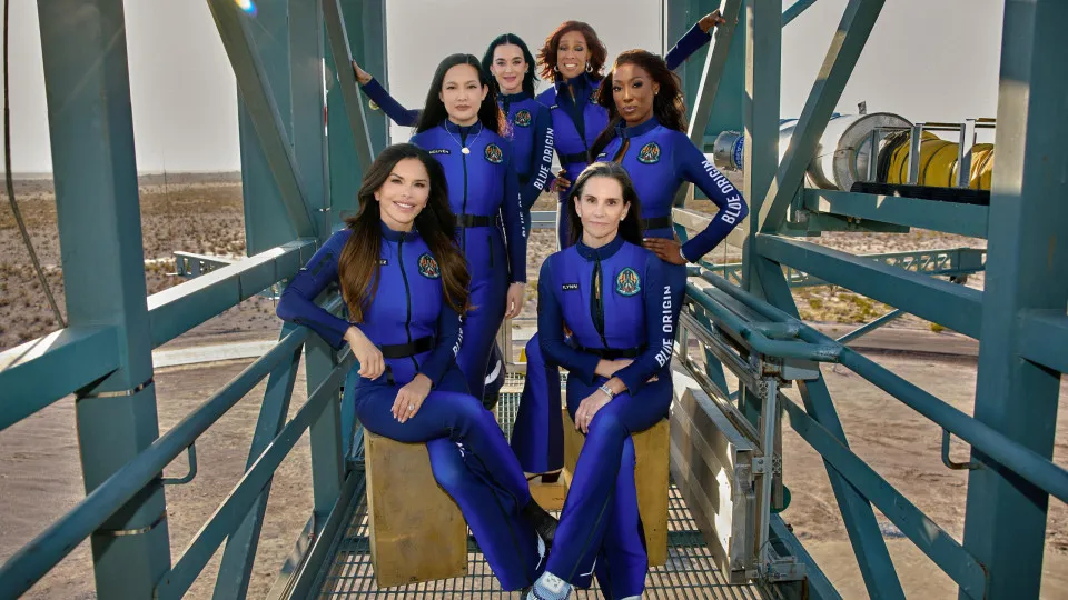 Missão 100% feminina da Blue Origin será lançada nesta segunda-feira