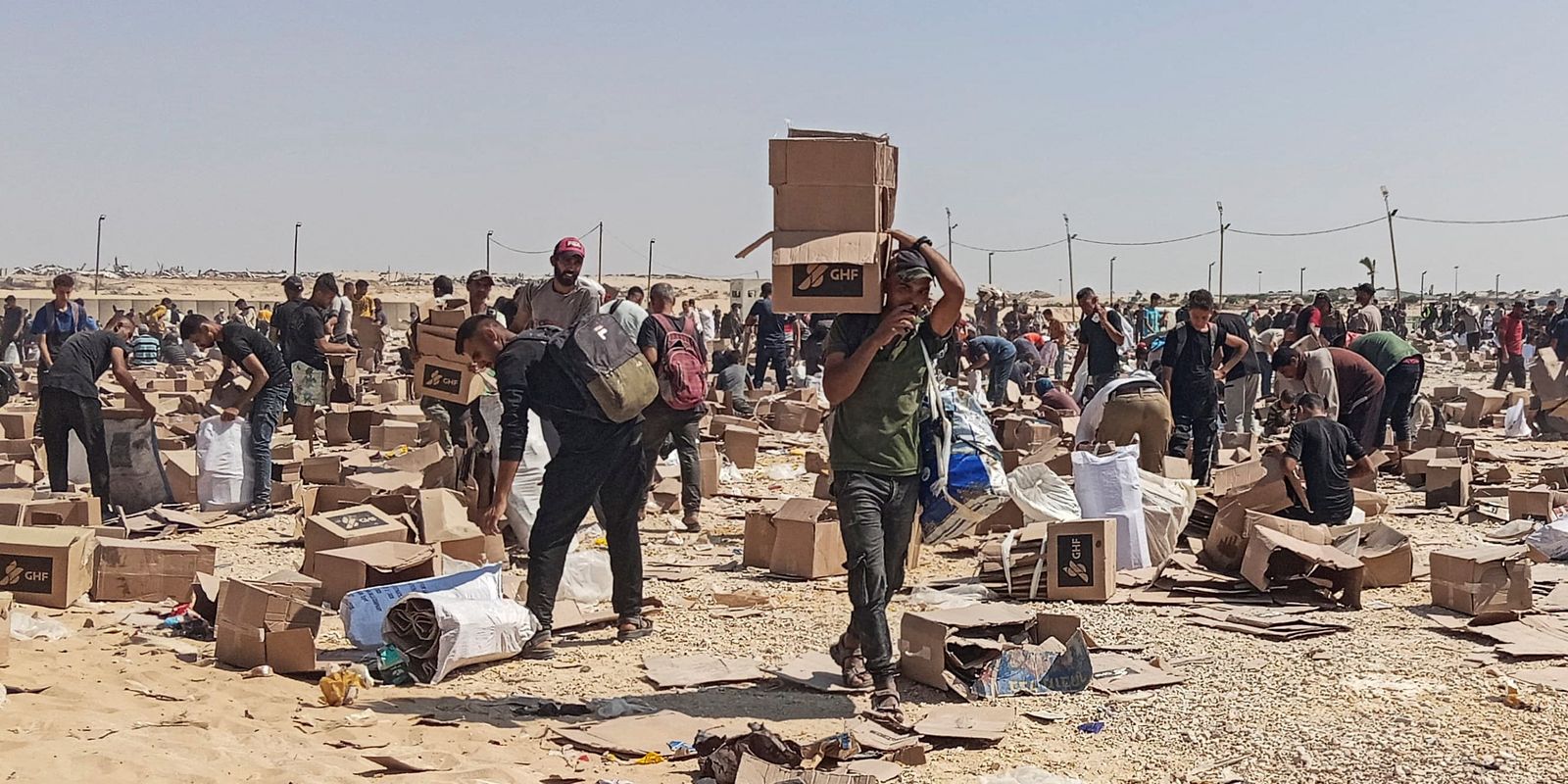 Em um mês, número de mortos buscando alimentos em Gaza chega a 516