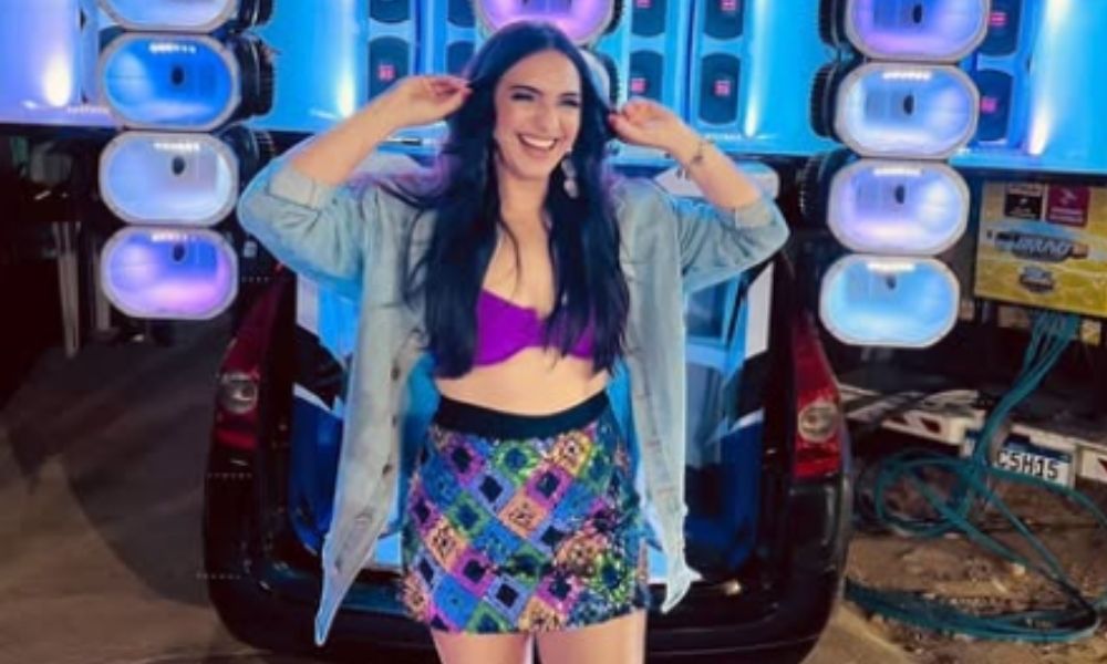 Morre aos 37 anos a cantora de forró Faby Bezerra