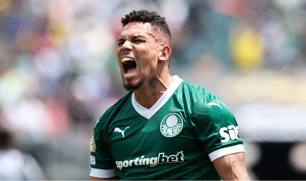 Palmeiras confirma cirurgia bem-sucedida de Paulinho e mantém cautela no retorno do atacante