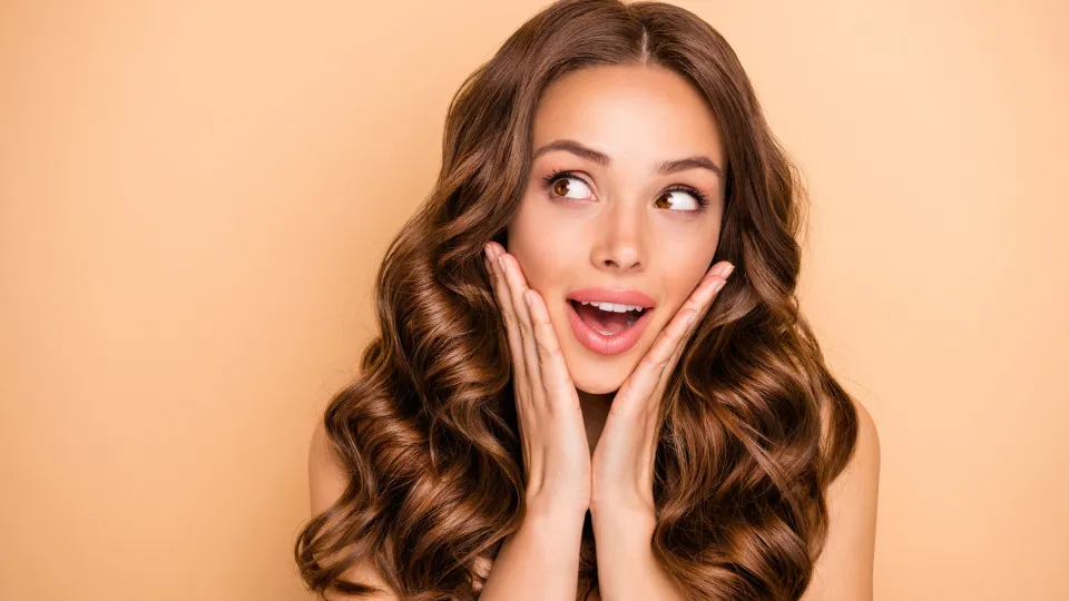 Vitamina C pode evitar o afinamento da pele, mostra estudo japonês