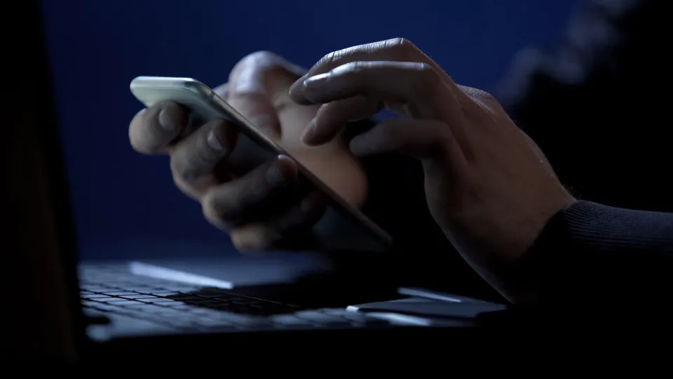 Apps bancários diversificam ferramentas de segurança; veja teste