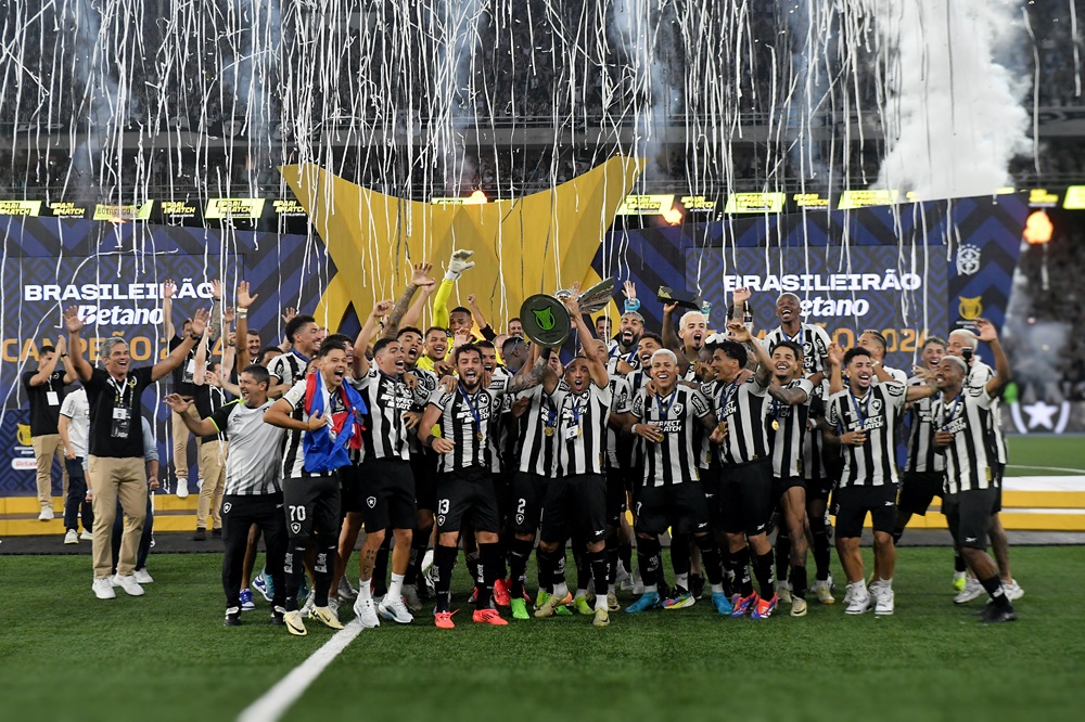 Botafogo é indicado entre os cinco melhores times do mundo no prêmio Bola de Ouro