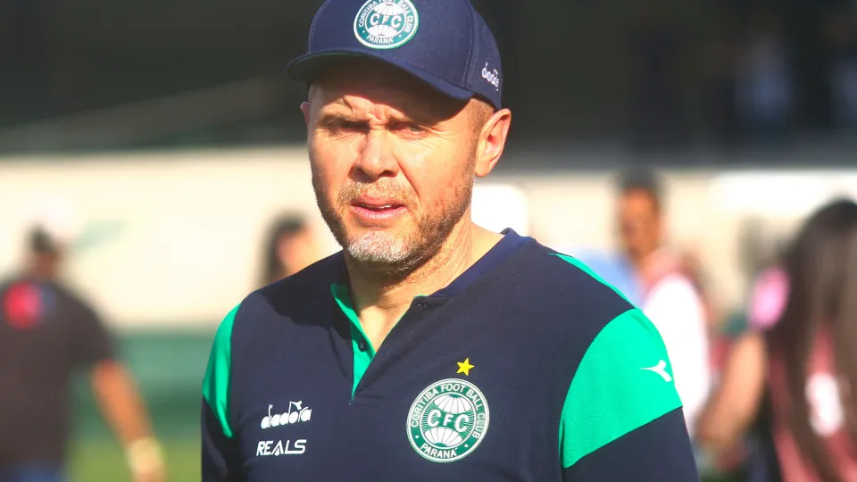 Coritiba e Operário-PR fazem duelo paranaense de reencontros na Série B