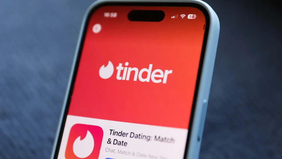Dona do Tinder aposta em vídeochamada com desconhecidos para engajar Gen Z
