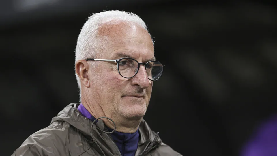 Dorival pede reação urgente e lamenta chances perdidas pelo Corinthians: ‘Falta o resultado’
