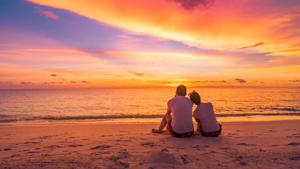Pessoas que moram perto do mar vivem mais tempo; entenda o porquê