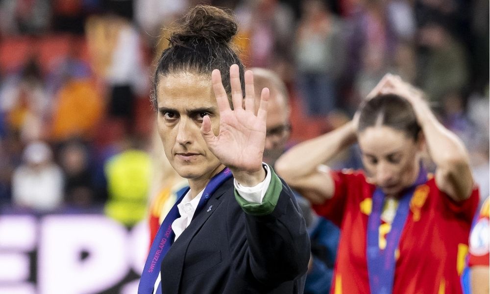 Técnica da seleção feminina da Espanha é demitida após perder o título da Eurocopa para Inglaterra