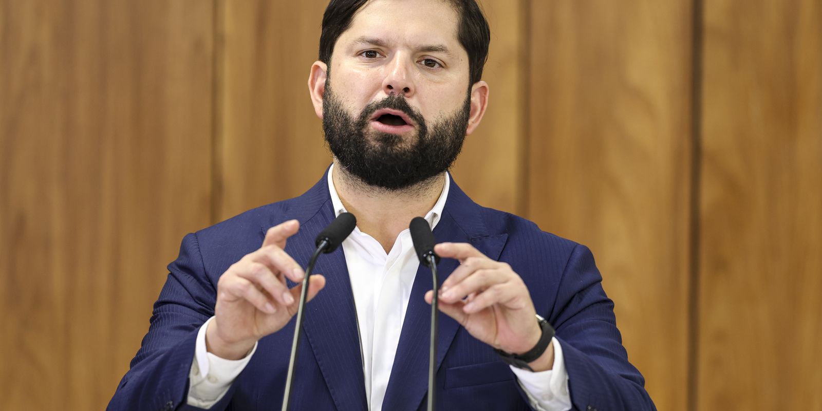 Boric e Petro se manifestam após condenação de Bolsonaro