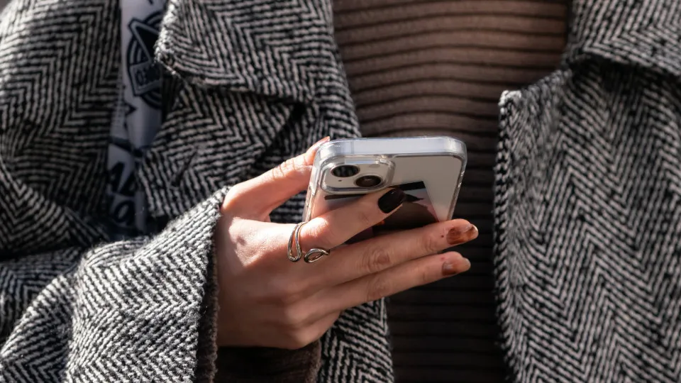 Como seu celular pode causar sérios problemas de saúde