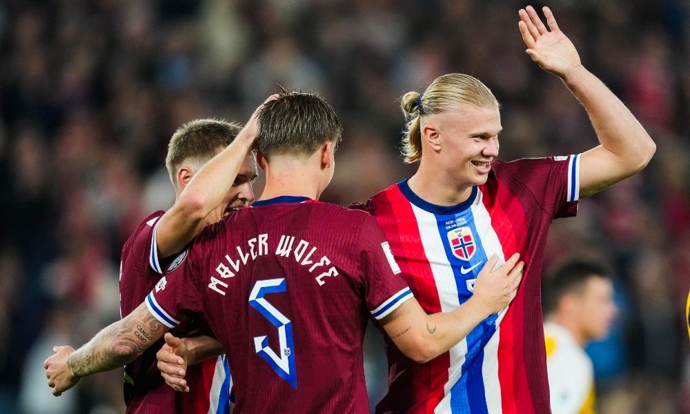 Noruega aplica goleada histórica sobre a Moldávia nas Eliminatórias para a Copa; Portugal e França vencem de virada