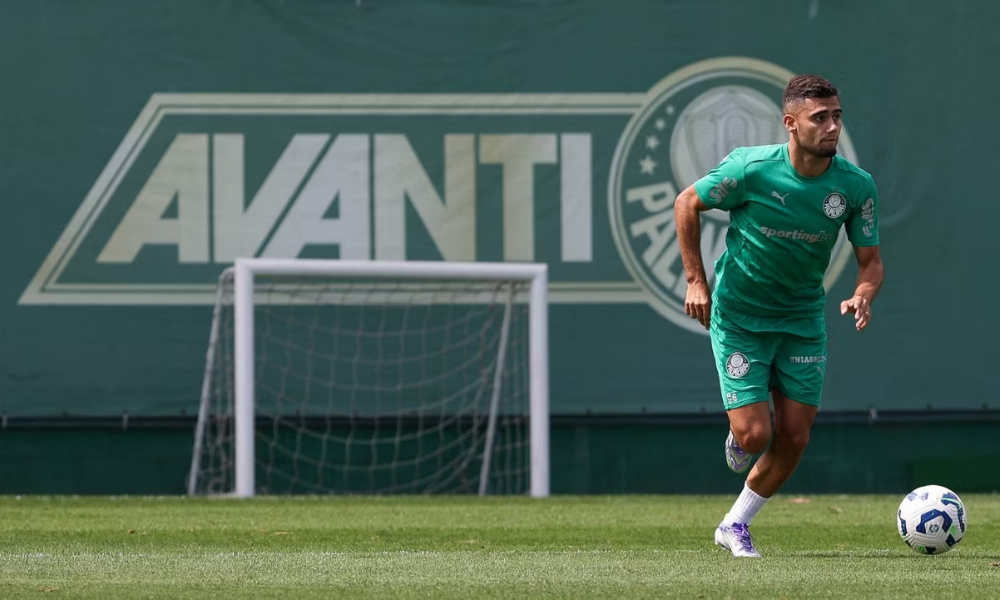 Palmeiras se reapresenta e Andreas Pereira faz primeiro treino na Academia de Futebol
