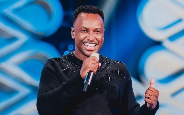 Snoop Dogg posta vídeo ouvindo música de Thiaguinho e pagodeiro comemora