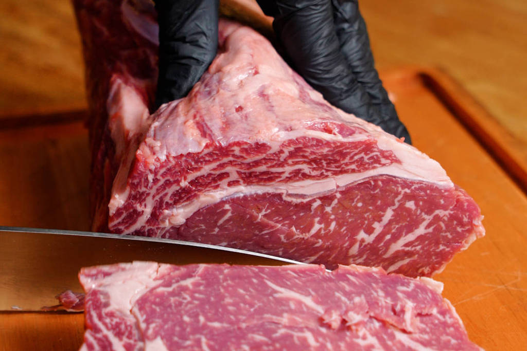 Carnes: festival do Corrientes 348 foca lote argentino – 23/10/2025 – Nação churrasqueira