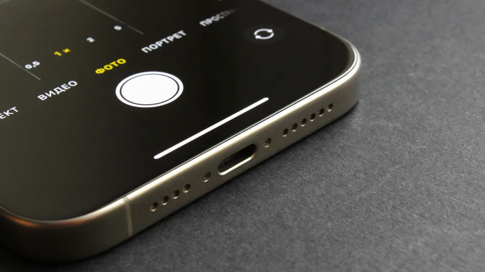 O que deve (e não deve) fazer para limpar os alto-falantes do iPhone