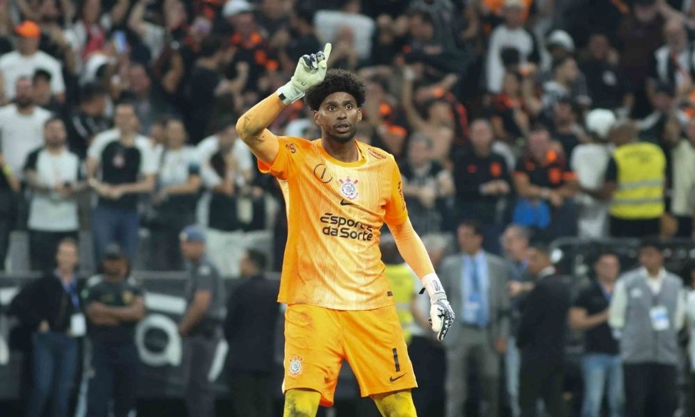 Hugo brilha nos pênaltis e leva Corinthians à final da Copa do Brasil