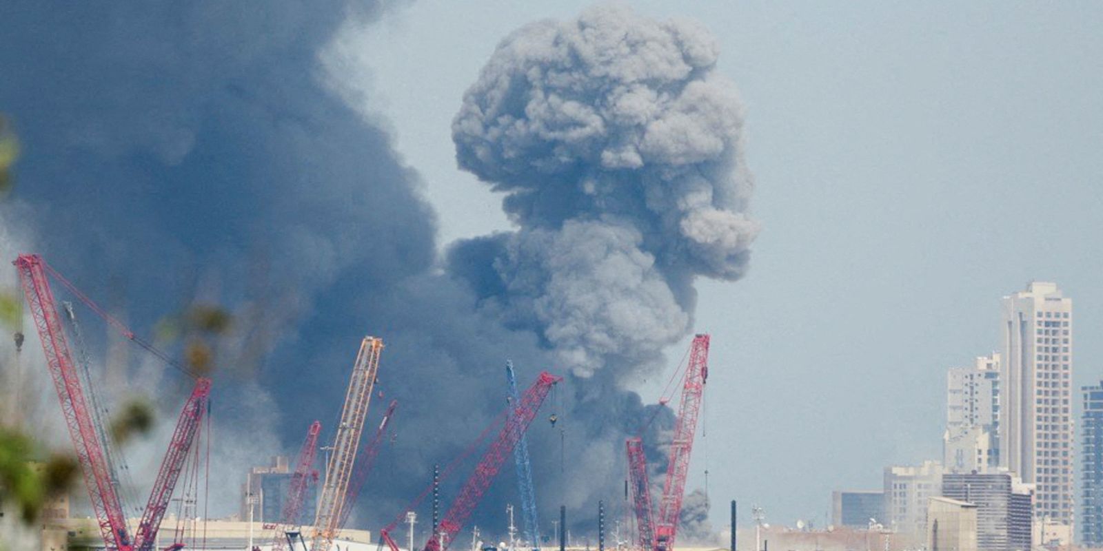 Israel e EUA atacam Irã